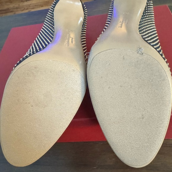 Salvatore Ferragamo Heels - Picture 4 of 7